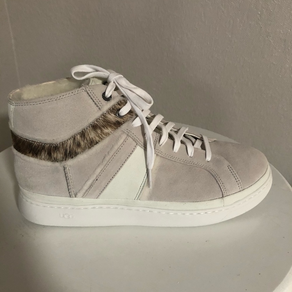 Men’s UGG Tennis Shoes Size 11